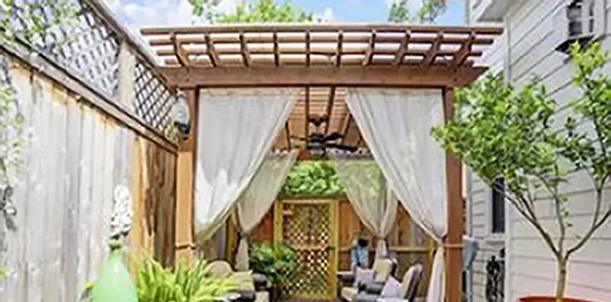 covered patio pergola